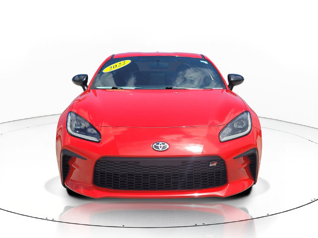 Used 2022 Toyota GR86 Premium RWD image 2