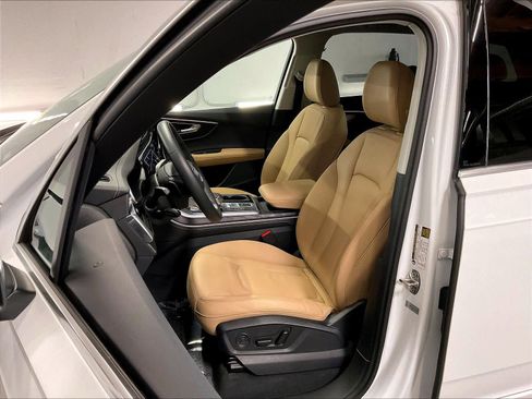 Certified 2025 Audi Q7 3.0T Premium Plus w/ Premium Plus Package AWD/4WD image 26