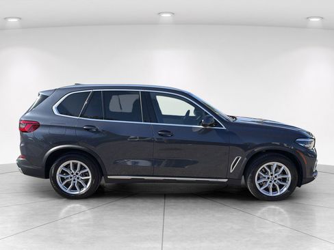 Used 2019 BMW X5 xDrive40i w/ Convenience Package AWD/4WD image 3