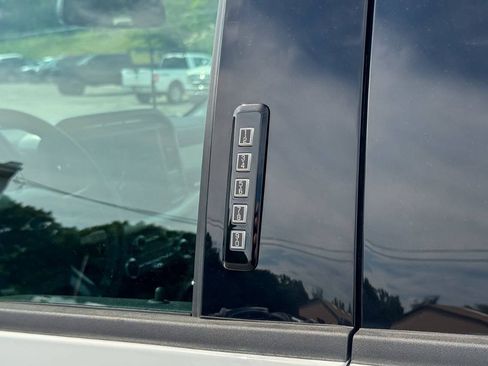 Used 2023 Ford F150 Lightning XLT AWD/4WD image 26
