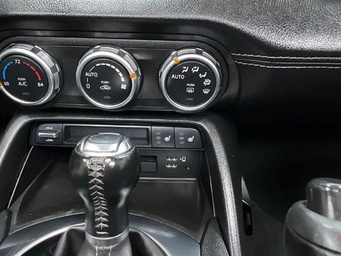 Used 2022 MAZDA MX-5 Miata RF Grand Touring RWD image 20