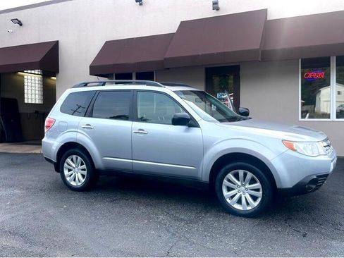 Used 2012 Subaru Forester 2.5X Limited image 1