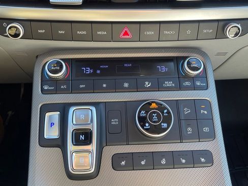 Used 2024 Hyundai Palisade SEL image 14