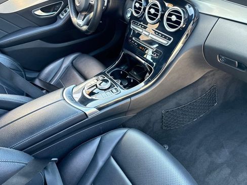 Used 2018 Mercedes-Benz C 300 Sedan image 32
