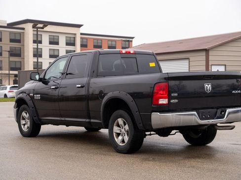 Used 2017 RAM 1500 Classic SLT image 6