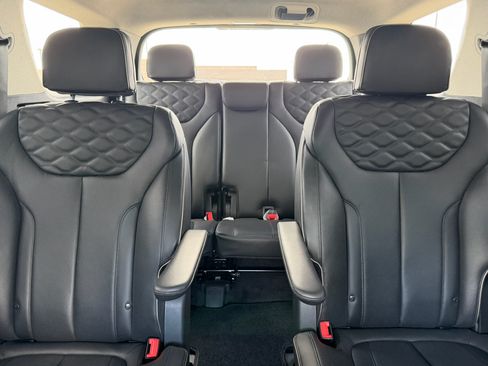 Used 2021 Hyundai Palisade Limited FWD image 24