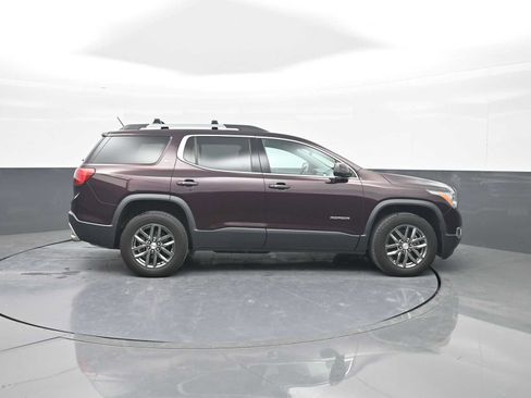 Used 2017 GMC Acadia SLT AWD/4WD image 9