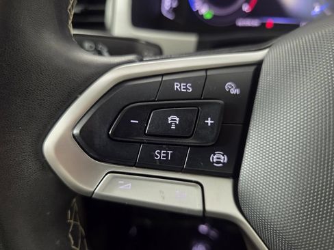 Used 2023 Volkswagen Atlas SE AWD/4WD image 18