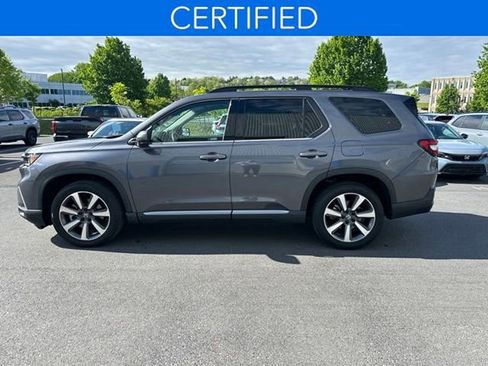 Used 2023 Honda Pilot Elite image 4