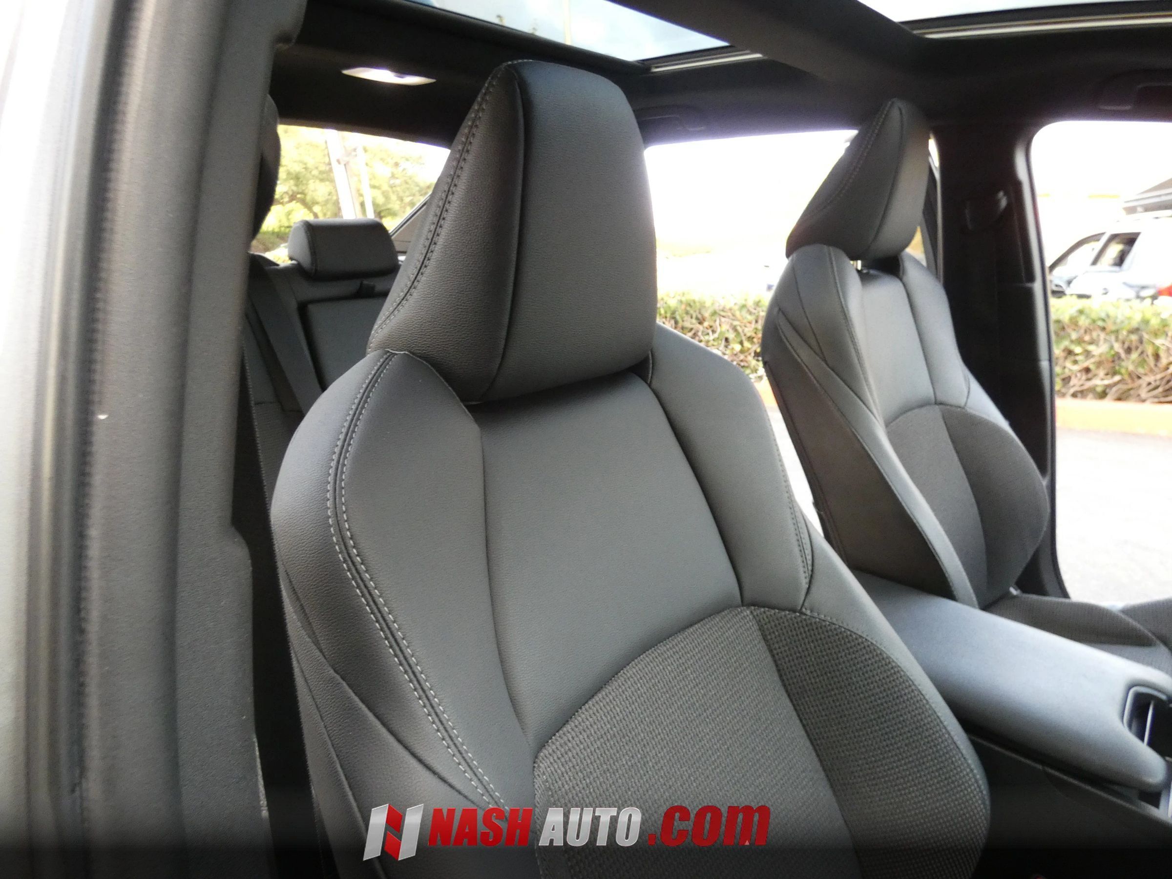 Used 2024 Toyota bZ4X AWD w/ Weather Package image 33
