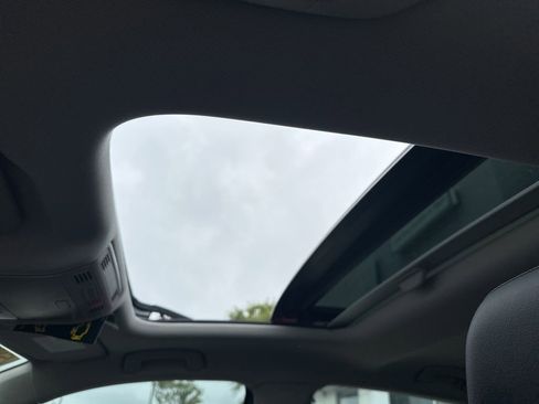 New 2025 Volkswagen Jetta SE image 26