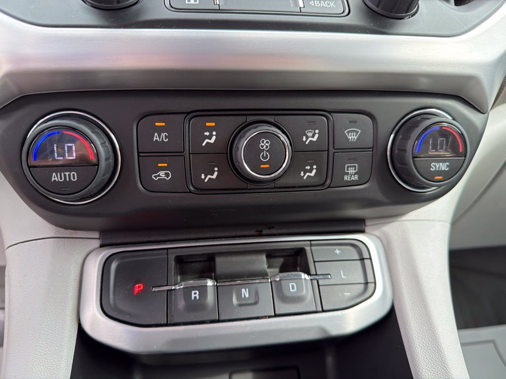 Used 2020 GMC Acadia SLE w/ Driver Convenience Package FWD image 26