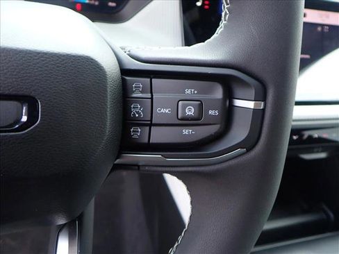 New 2026 Jeep Cherokee Laredo image 15