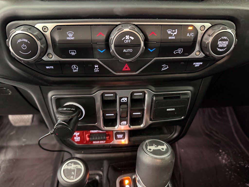 Used 2019 Jeep Wrangler Unlimited Rubicon AWD/4WD image 27