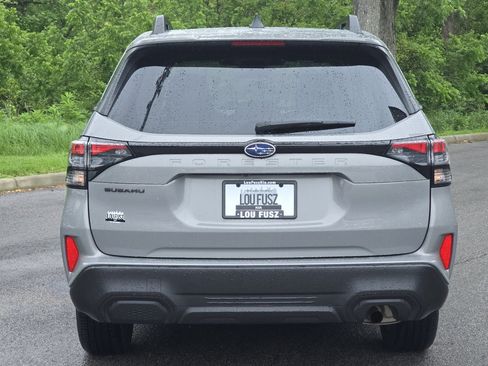 Used 2025 Subaru Forester Premium w/ Convenience Package #1 AWD/4WD image 16