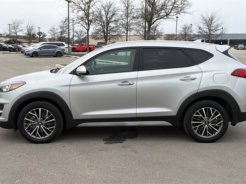 Used 2020 Hyundai Tucson SEL image 2