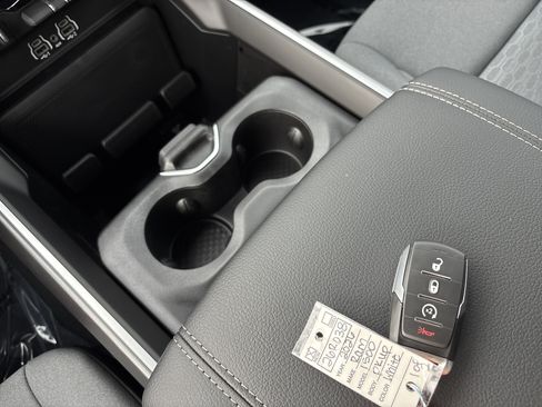 New 2026 RAM 1500 Big Horn AWD/4WD image 29