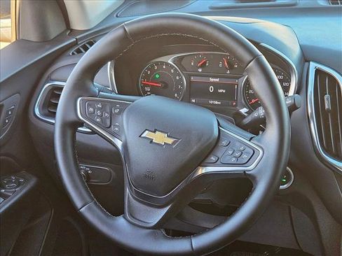 Used 2014 GMC Acadia SLE image 11