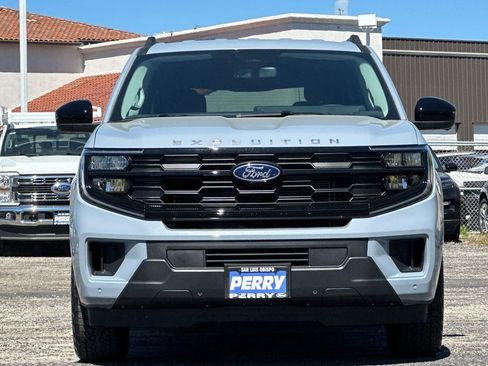 New 2026 Ford Expedition Max Active image 8