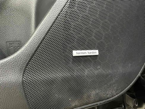 Used 2018 Subaru Forester 2.5i Limited image 8