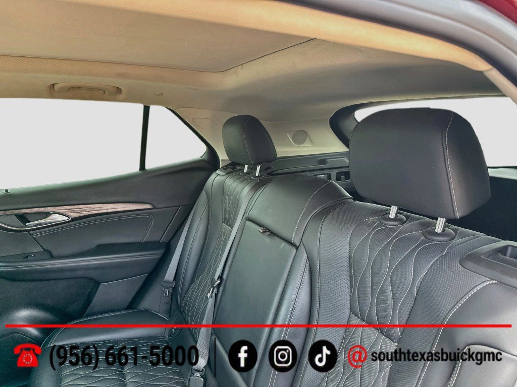 Used 2023 Buick Envision Avenir FWD image 25