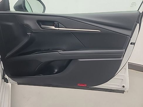 Used 2026 Toyota Camry LE FWD image 12