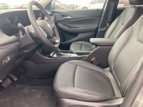Used 2024 Buick Encore GX Sport Touring w/ Comfort Package image 4