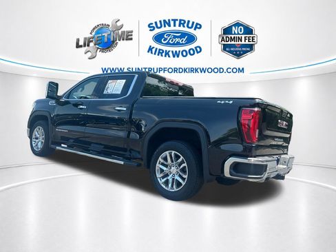 Used 2021 GMC Sierra 1500 SLT w/ SLT Premium Plus Package AWD/4WD image 3