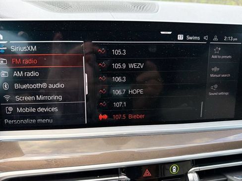 Used 2022 BMW X5 xDrive40i w/ M Sport Package AWD/4WD image 19