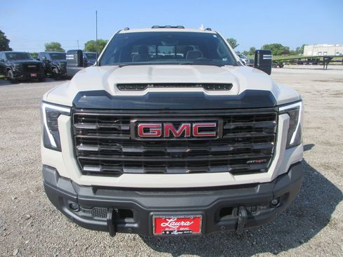 New 2026 GMC Sierra 2500 AT4X w/ AT4X AEV Edition AWD/4WD image 11
