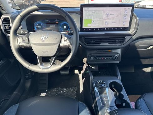 New 2025 Ford Bronco Sport Outer Banks w/ Outer Banks Tech Package+ AWD/4WD image 9