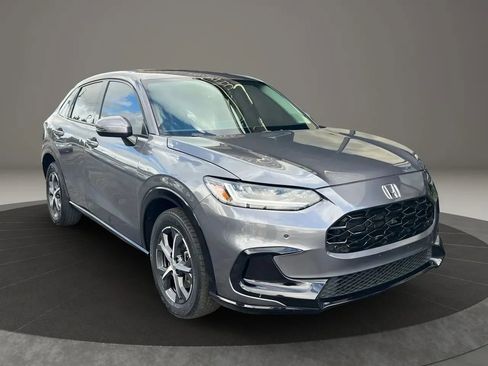 Used 2023 Honda HR-V EX-L image 3