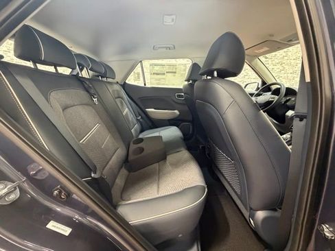 New 2026 Hyundai Venue SEL FWD image 10