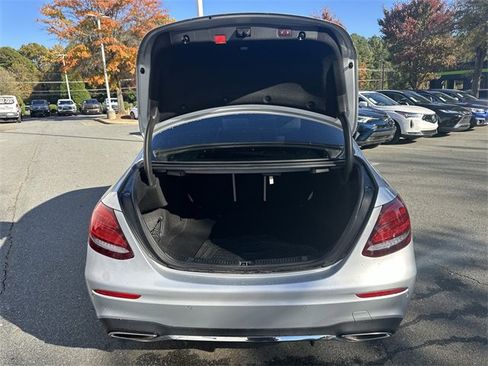 Used 2017 Mercedes-Benz E 300 image 25