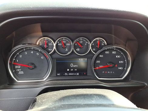 Used 2019 Chevrolet Silverado 1500 RST AWD/4WD image 34
