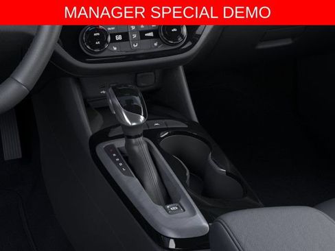 Used 2026 Buick Envista Sport Touring w/ Convenience I Package FWD image 23