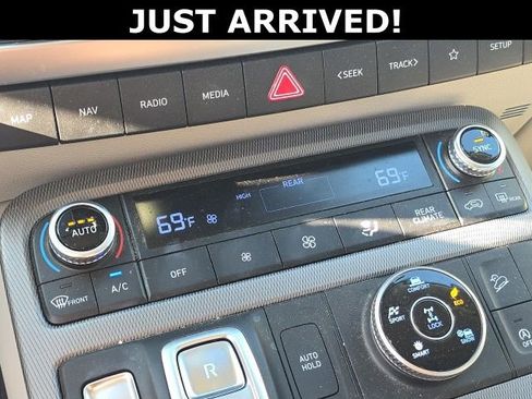 Used 2023 Hyundai Palisade Limited image 23