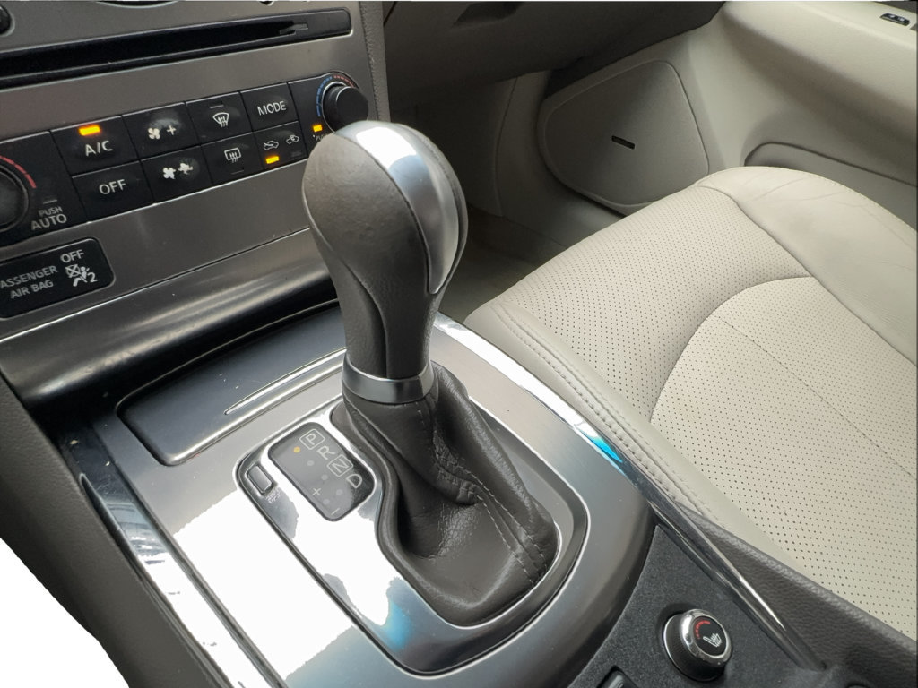 Used 2013 INFINITI G37 x Sedan w/ Premium Pkg AWD/4WD image 44