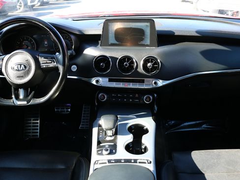 Used 2019 Kia Stinger GT2 image 20