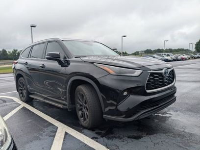 Used 2022 Toyota Highlander XLE