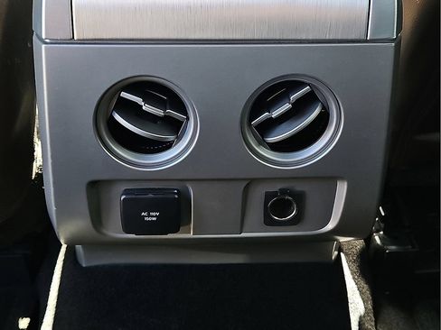 Used 2011 Ford F150 Platinum RWD image 14