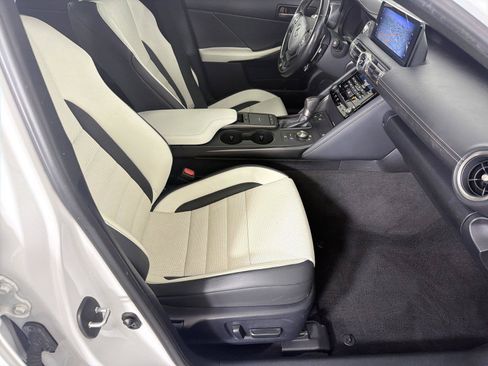 Used 2021 Lexus IS 350 F Sport w/ Navigation Package RWD image 11