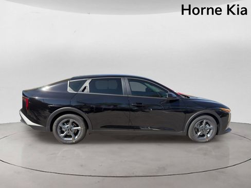 New 2026 Kia K4 FWD image 3