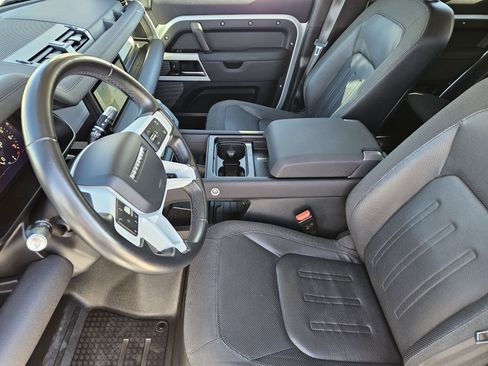 Used 2020 Land Rover Defender 110 First Edition image 14