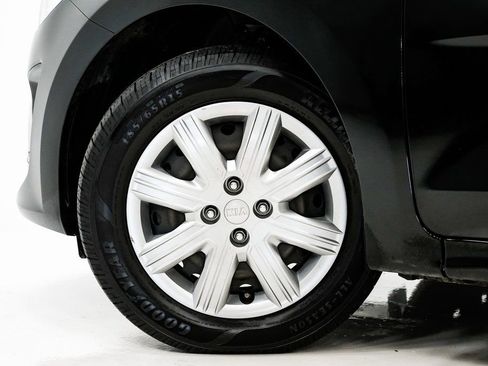 Used 2021 Kia Rio S image 25