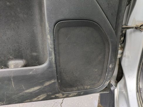 Used 2015 Chevrolet Silverado 2500 LT w/ LT Convenience Package image 23