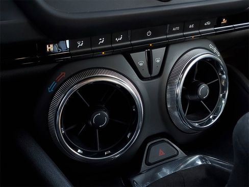 Used 2021 Chevrolet Camaro LT w/ 1LE Track Performance Package image 16