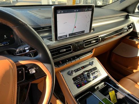 Certified 2023 Lincoln Aviator Black Label Grand Touring AWD/4WD image 27