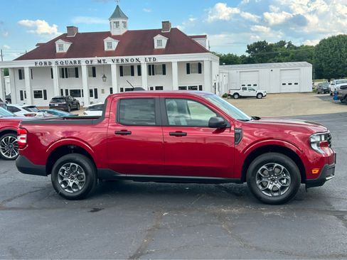 New 2026 Ford Maverick XLT w/ Equipment Group 301A AWD/4WD image 2