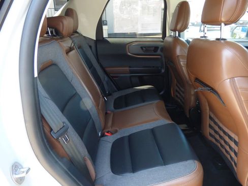 Used 2023 Ford Bronco Sport Outer Banks w/ Tech Package AWD/4WD image 15